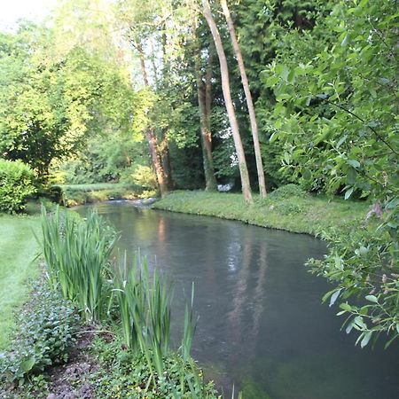 Les Rives De L'Andelle Bed and Breakfast Romilly-sur-Andelle Buitenkant foto